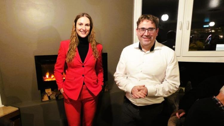 Dreikönigsempfang der FDP: In diesem Jahr war Sprockhövel Gastgeber des Empfang, s hier Vors. Ronald Mayer mit Anna Neumann, Vors. der FDP Hattingen. 